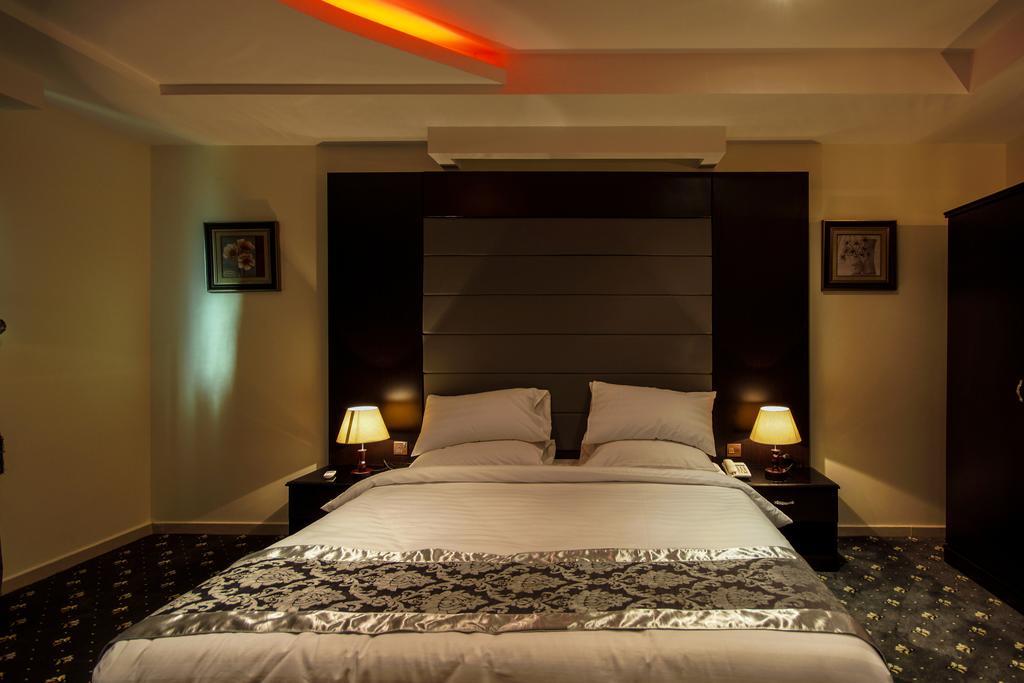 Rose Oasis Hotel Najran Cameră foto